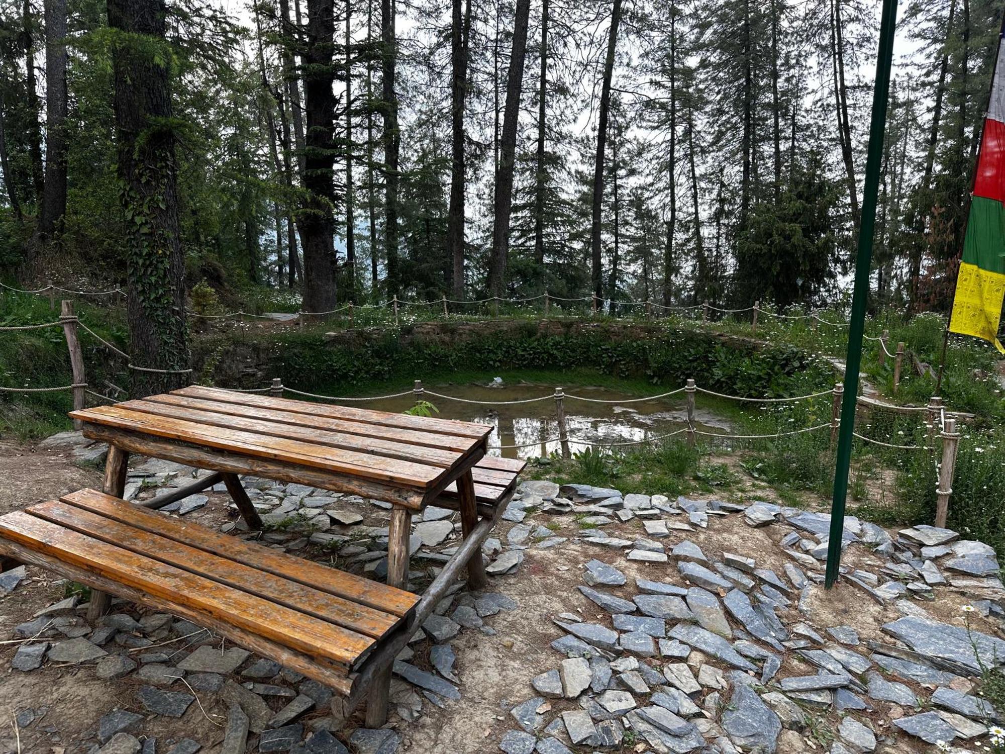 Daak Bangla Retreat Hotel Kufri Exterior foto